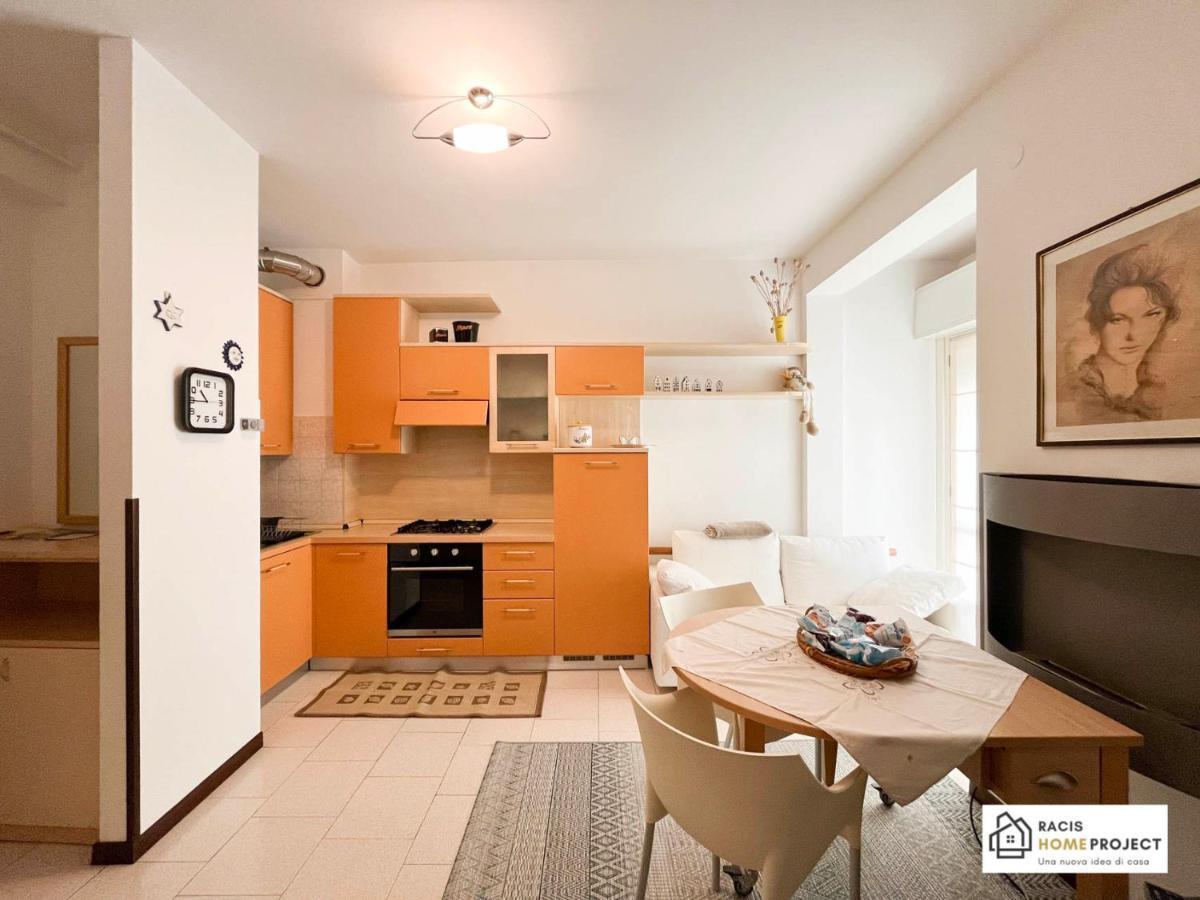 Casa Liviya - Appartamento Con Vista Lago Madonna Del Sasso Kültér fotó
